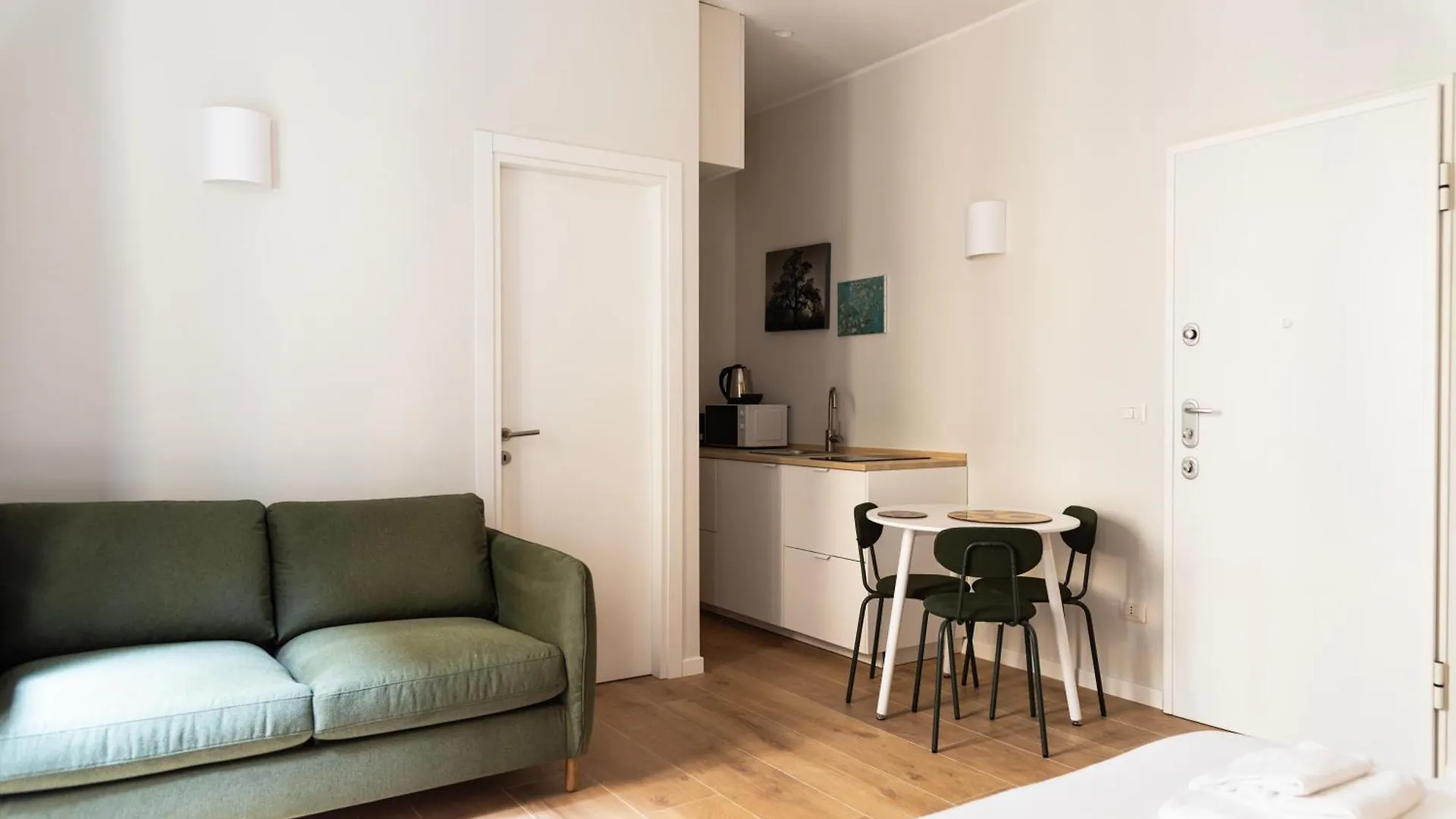 Youhosty - Ticinese Suite 2 Milán 0*,